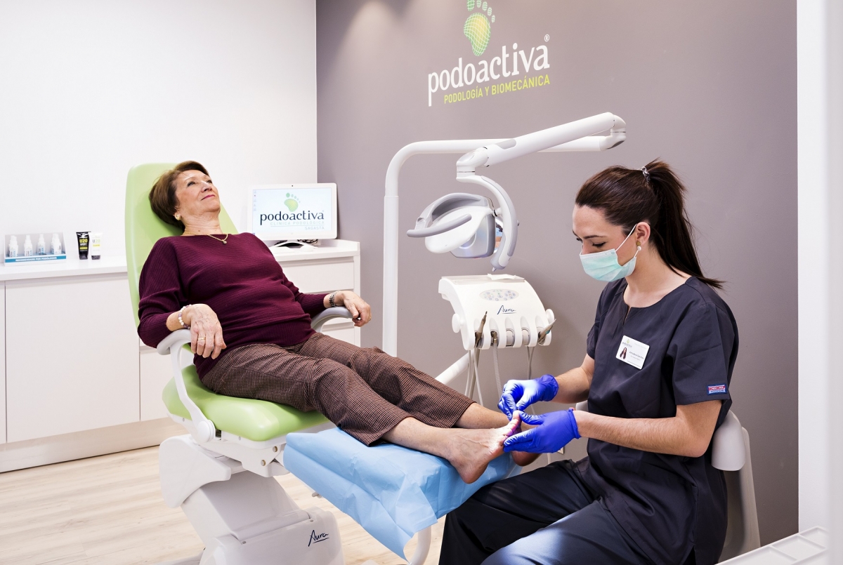 Uña incarnada u onicocriptosis.